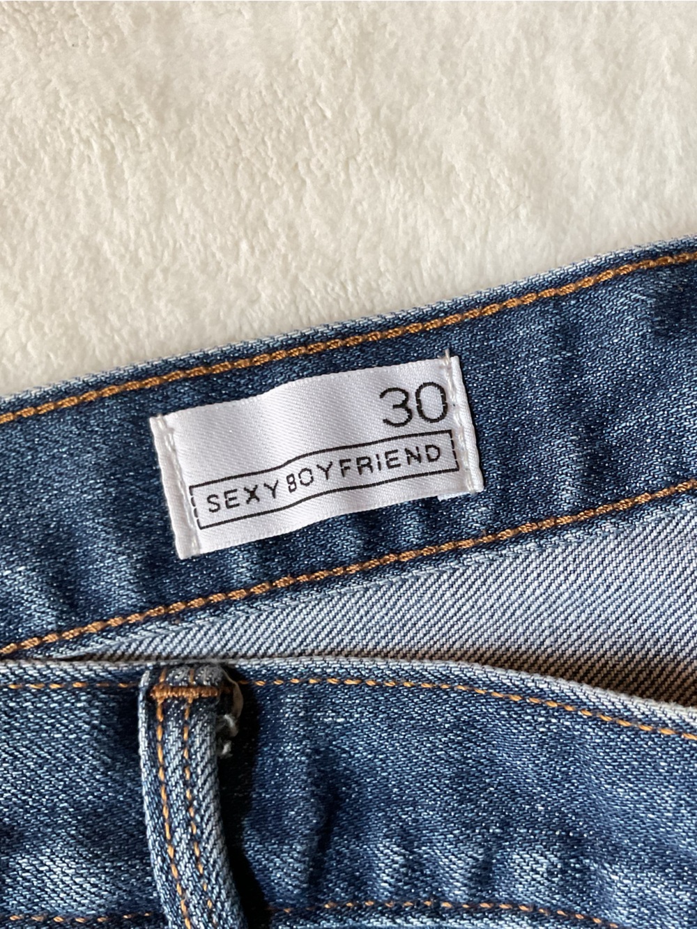 Gap Sexy boyfriend jeans, Size 30 - Picture 7 of 7
